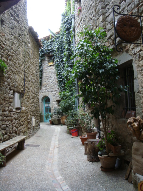 French Chateau Inn