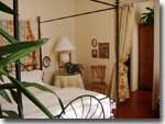 Chateau de Quarante chambre N�1
